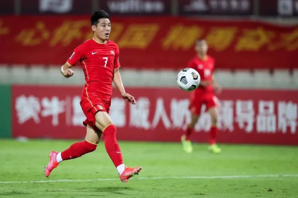 萨索洛VS科莫预测【意杯】科莫vs萨索洛首发阵容名单(2025年09月25日)